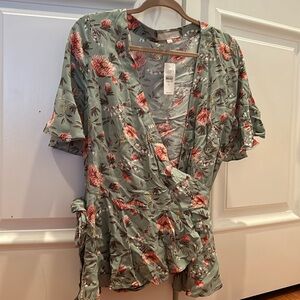 NWT light green wrap blouse that ties on the side